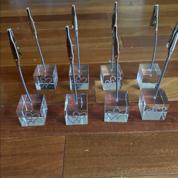 Lot of 8 Acrylic Hearts Place Card Holders/ Photo Display - Picture 2 of 2